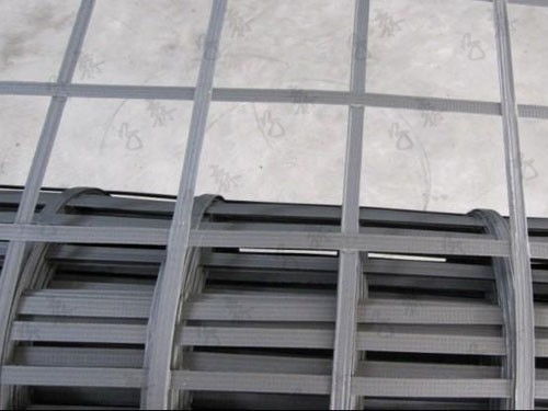 成都鋼塑土工格柵 規(guī)格決定性能，質(zhì)量鑄就工程生命